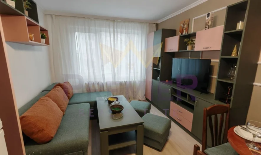 Three-room apartment in Lyulin 3 -  - snimka 1 - Imoti Premier