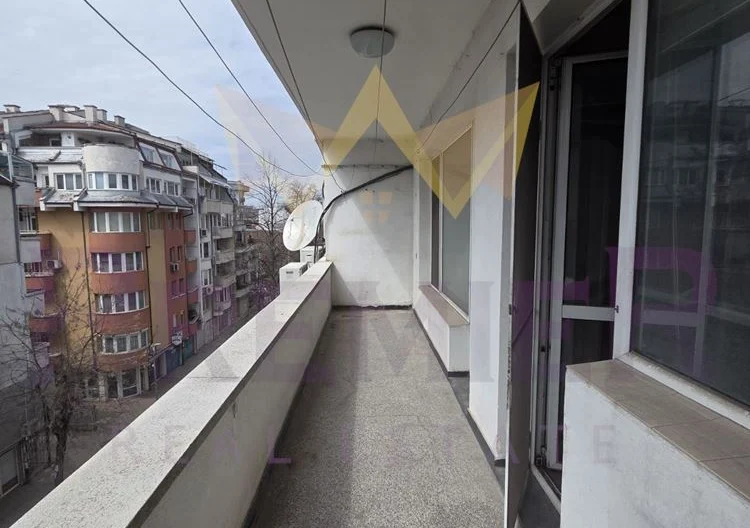 Three-room apartment in Marasha, Plovdiv -  - snimka 7 - Imoti Premier