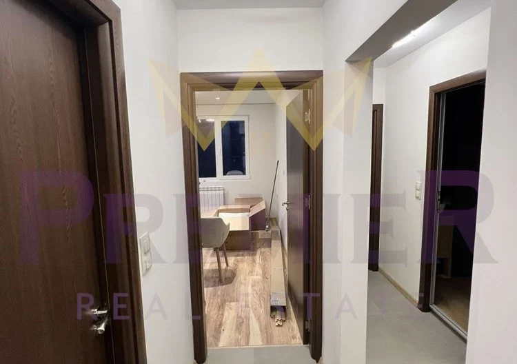 Three-room apartment in Mladost 2 district -  - snimka 6 - Imoti Premier