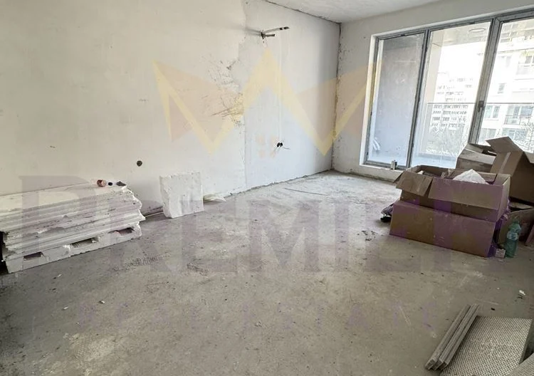 Three-room apartment in Mladost 3 district - - snimka 5 - Imoti Premier