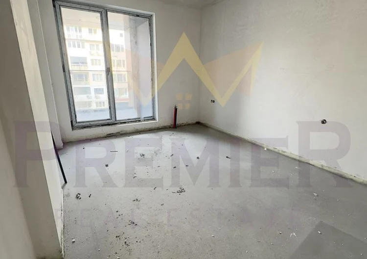 Three-room apartment in Mladost 3 district - - snimka 7 - Imoti Premier