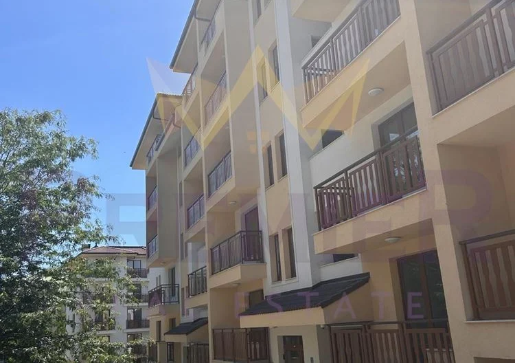 Three-Room Apartment in St. St. Constantine and Elena - - snimka 9 - Imoti Premier