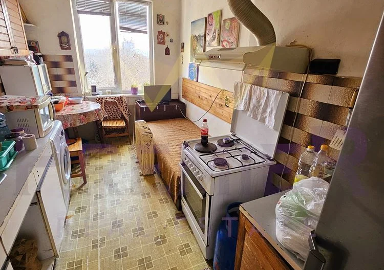Three-room apartment in the city center -  - snimka 16 - Imoti Premier