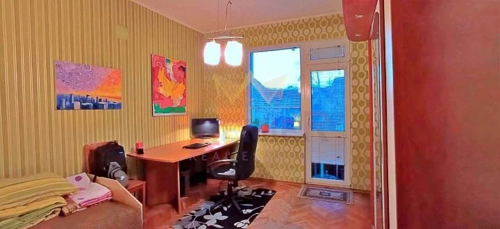 Three-room apartment in the city center -  - snimka 6 - Imoti Premier