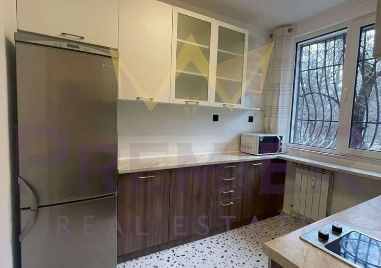 Three-room apartment in the Iztok district -  - snimka 3 - Imoti Premier
