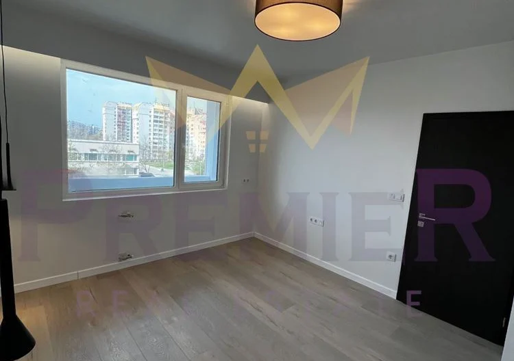 Three-room apartment in the Mladost 3 district -  - snimka 7 - Imoti Premier
