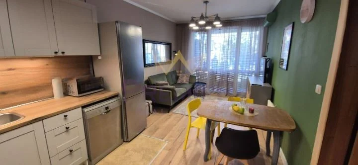 THREE-ROOM APARTMENT IN THE VILLAGE OF SVETI VLAS, STEPS FROM THE BEACH -  - snimka 8 - Imoti Premier