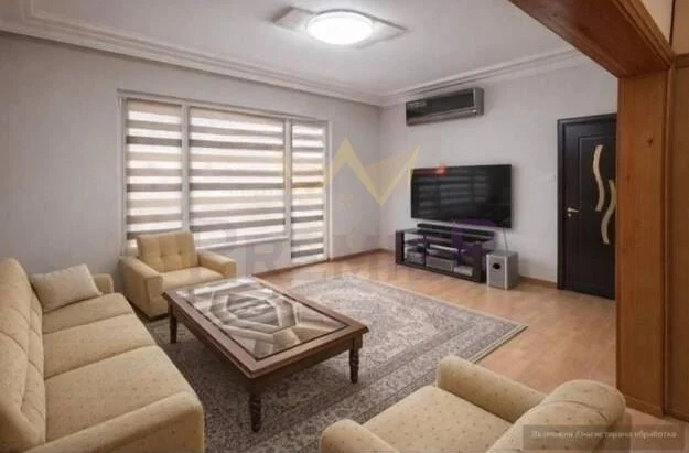 Three-room apartment in Vastanicheski district, Plovdiv - - snimka 1 - Imoti Premier