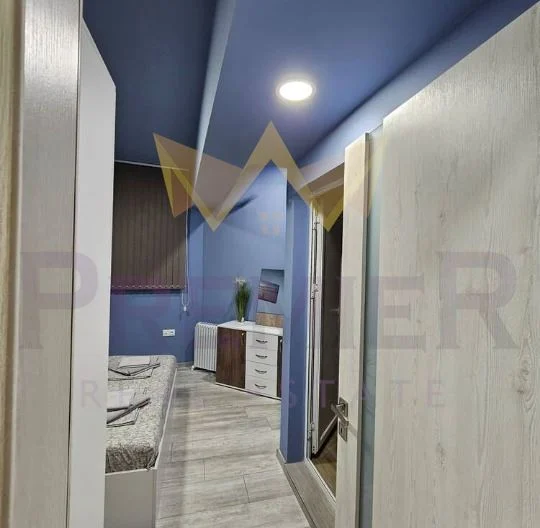 THREE-ROOM APARTMENT, SHIROK TSENTAR -  - snimka 10 - Imoti Premier