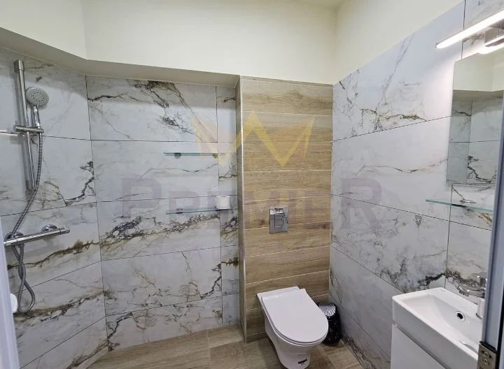 THREE-ROOM APARTMENT, SHIROK TSENTAR -  - snimka 12 - Imoti Premier