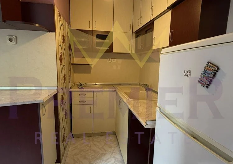 THREE-ROOM APARTMENT, SUMMER CINEMA TRAKIA -  - snimka 2 - Imoti Premier