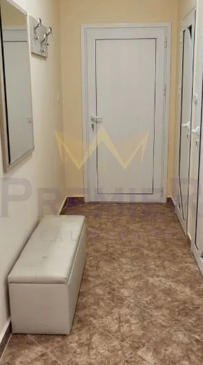 THREE-ROOM APARTMENT, VAZRAZHDANE 1 DISTRICT -  - snimka 8 - Imoti Premier