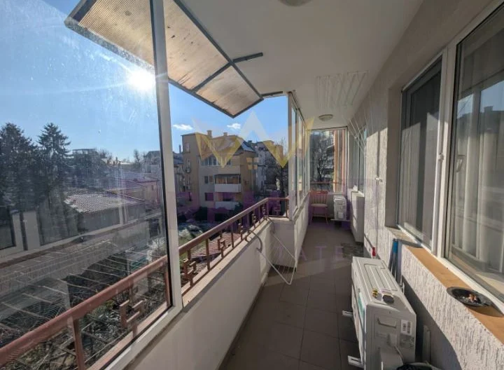 THREE-ROOM APARTMENT, VINS -  - snimka 13 - Imoti Premier
