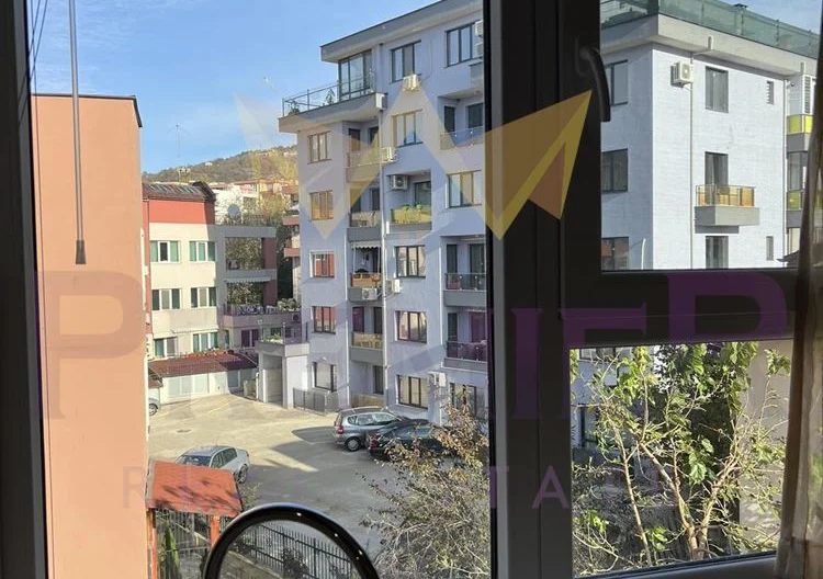 THREE-ROOM MAISONETTE VAZRAZHDANE 3 - - snimka 3 - Imoti Premier