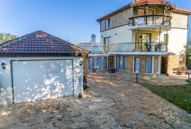 Real Estate Agency - Imoti Premier - imot - 1257971, Price: 590000 EUR