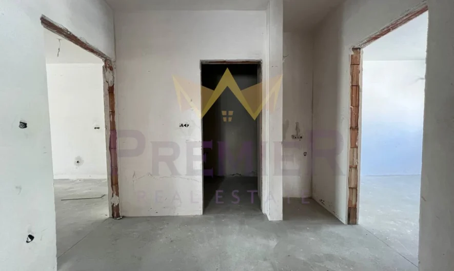 ТОП ЧЕТИРИСТАЕН В БРИЗ -  - снимка 4 - Имоти Премиер