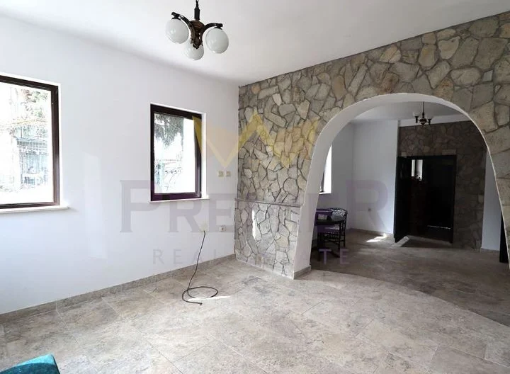 ТОП КЪЩА В ПОКРАЙНИНИТЕ НА РУСЕ – НАЙ ДОБРА ЦЕНА -  - снимка 6 - Имоти Премиер