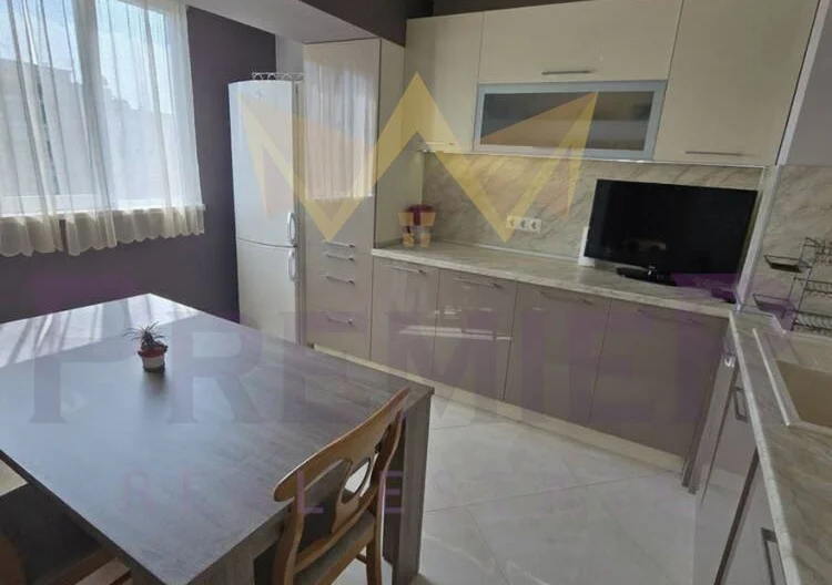 Top-Lage! Geräumige Mehrzimmerwohnung mit großer Terrasse im Stadtviertel Bratja Miladinowi -  - snimka 7 - Imoti Premier