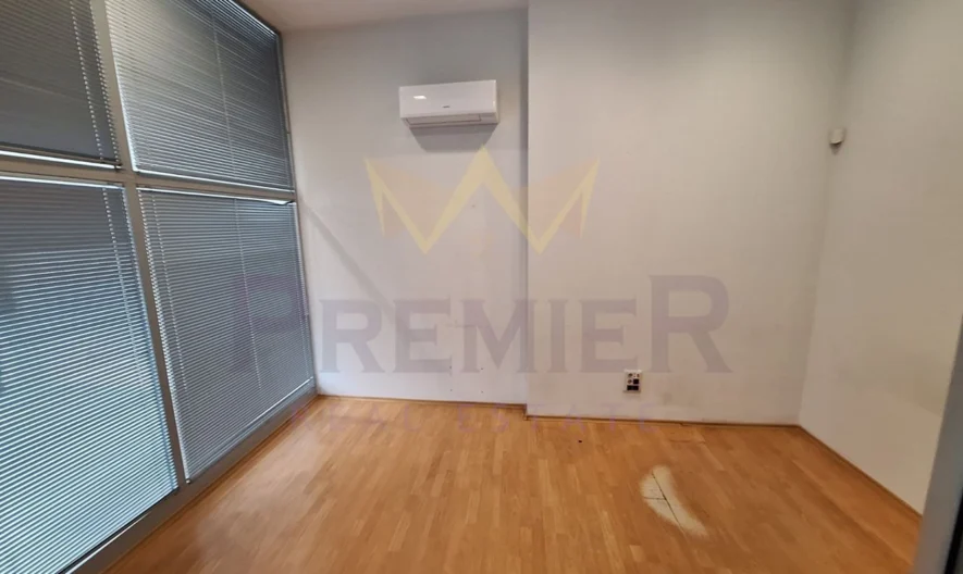 🔥 ТОП ЛОКАЦИЯ! ИМОТ С ЛИЦЕ КЪМ ОЖИВЕН БУЛЕВАРД В ЦЕНТЪРА НА БУРГАС 🔥 -  - снимка 10 - Имоти Премиер