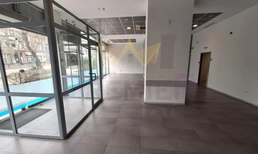 🔥 ТОП ЛОКАЦИЯ! ИМОТ С ЛИЦЕ КЪМ ОЖИВЕН БУЛЕВАРД В ЦЕНТЪРА НА БУРГАС 🔥 -  - снимка 3 - Имоти Премиер