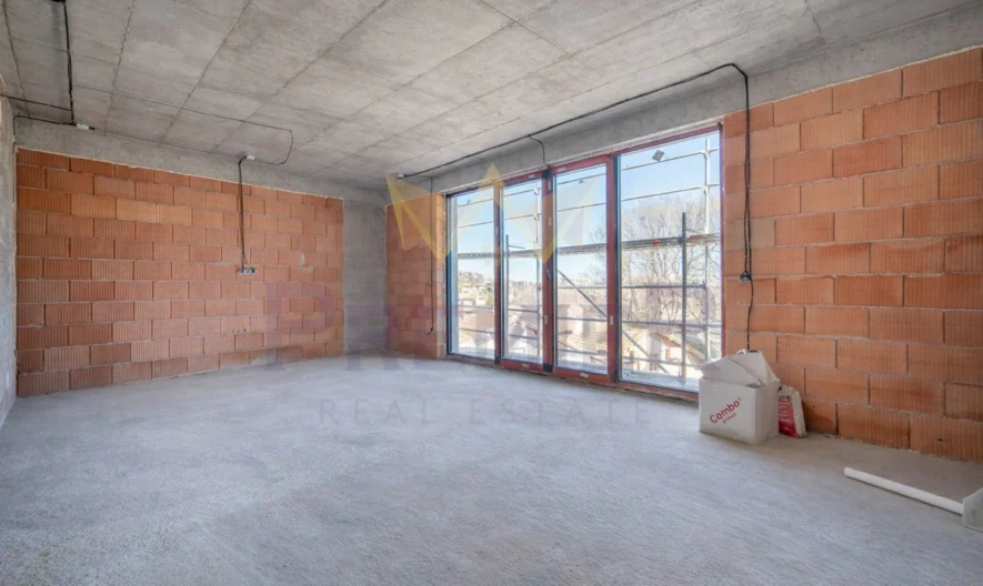 ТОП ТРИСТАЕН В БУТИКОВА СГРАДА -  - снимка 1 - Имоти Премиер