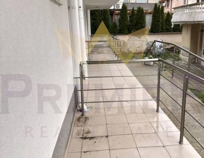 ТОП тристаен в кв. Сарафово -  - снимка 10 - Имоти Премиер