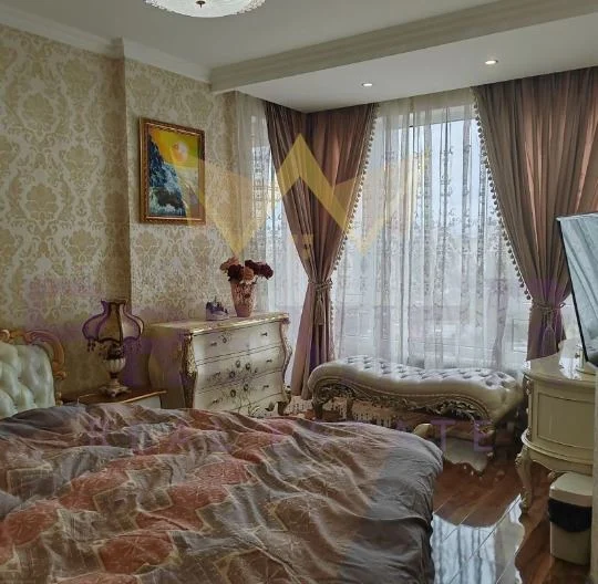 Трёхкомнатная квартира, Изток -  - снимка 9 - Имоти Премиер