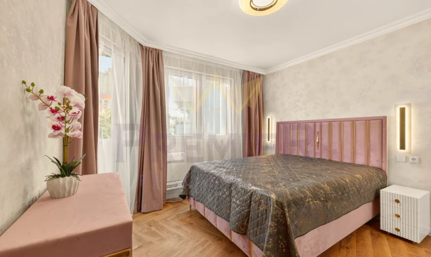ТРЁХКОМНАТНАЯ КВАРТИРА, ЦЕНТР -  - снимка 15 - Имоти Премиер