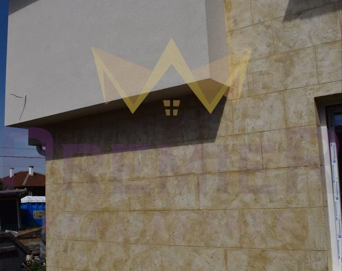 Три Самостоятелни Двуетажни Къщи с двор в с. Веселие, общ. Приморско - - снимка 10 - Имоти Премиер