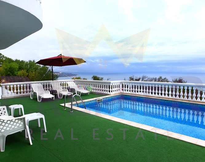 Триетажна бутикова панорамна вила в гр. Балчик - - снимка 19 - Имоти Премиер