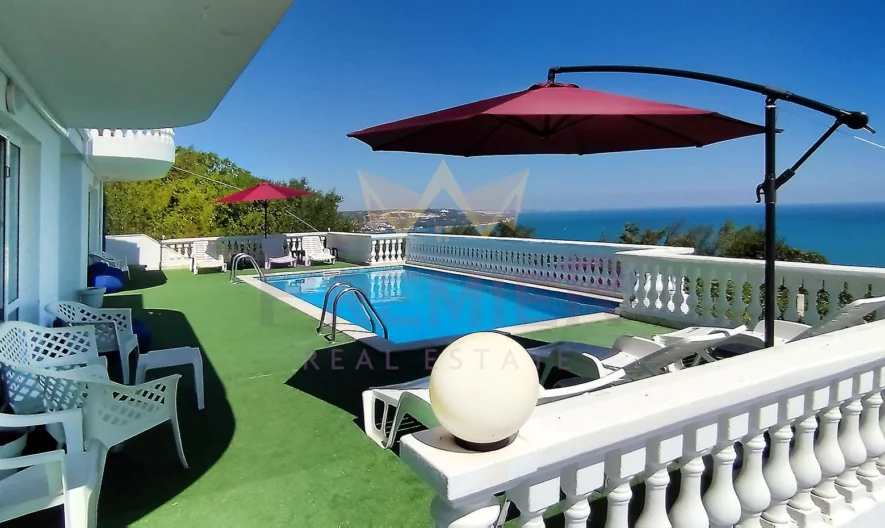 Триетажна бутикова панорамна вила в гр. Балчик - - снимка 6 - Имоти Премиер