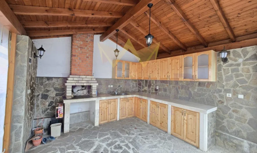 Триетажна къща -  - снимка 13 - Имоти Премиер