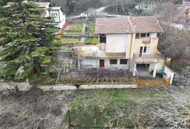 Агенция за недвижими имоти - Имоти Премиер - имот - 1185791, Цена: 145500 EUR