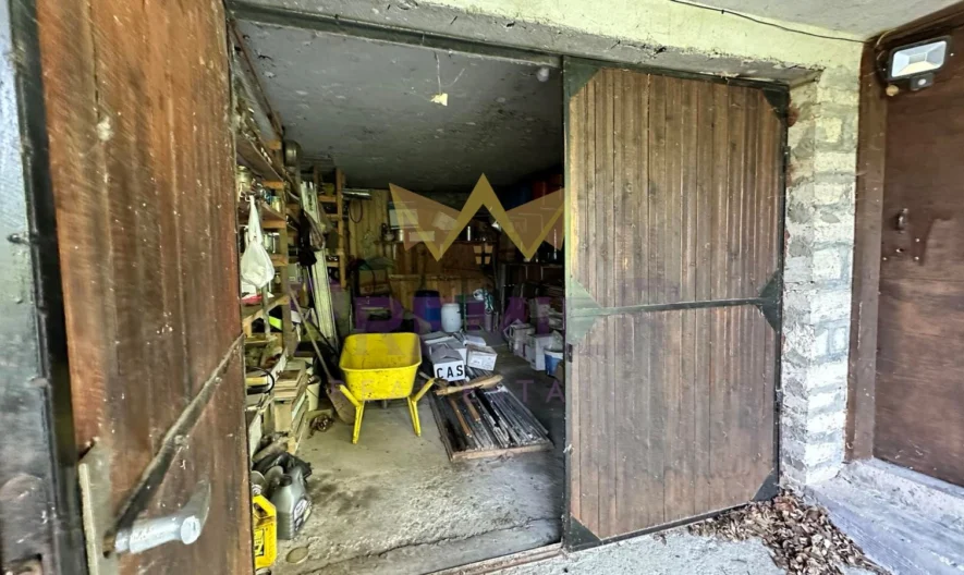 Триетажна къща (170 кв.м.) с двор (750кв.м.) с частична морска панорама на една от близките вилни зони в гр. Балчик, обл. До -  - снимка 19 - Имоти Премиер