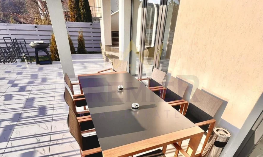 Триетажна къща -  - снимка 18 - Имоти Премиер