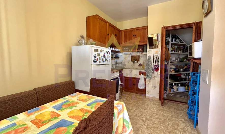 Триетажна къща Балчик -  - снимка 6 - Имоти Премиер