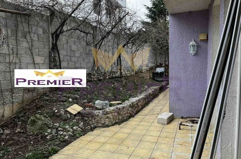 Триетажна къща кв.Виница - - снимка 6 - Имоти Премиер