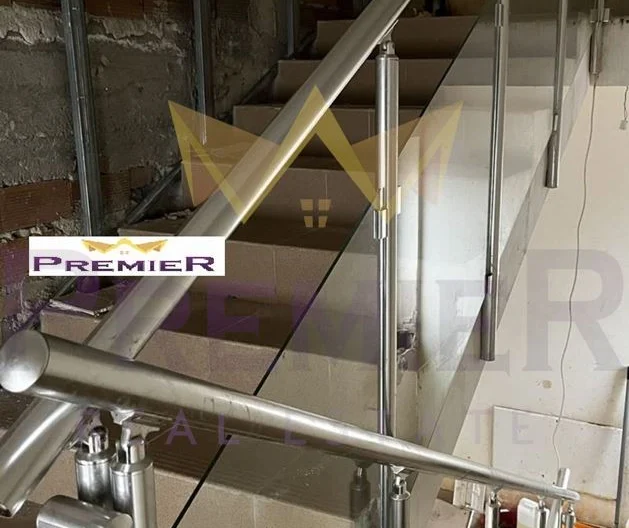 Триетажна къща кв.Виница - - снимка 9 - Имоти Премиер