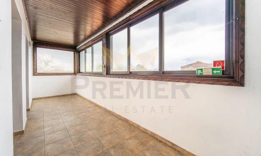 Триетажна къща с голям двор и стархотна морска панорама в с. Тюленово -  - снимка 6 - Имоти Премиер