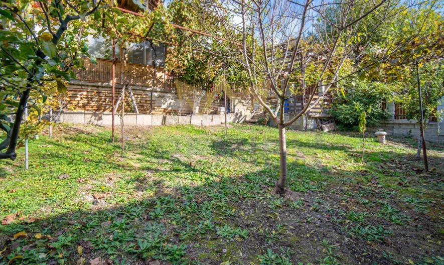 Триетажна къща с морска гледка в град Балчик . -  - снимка 22 - Имоти Премиер