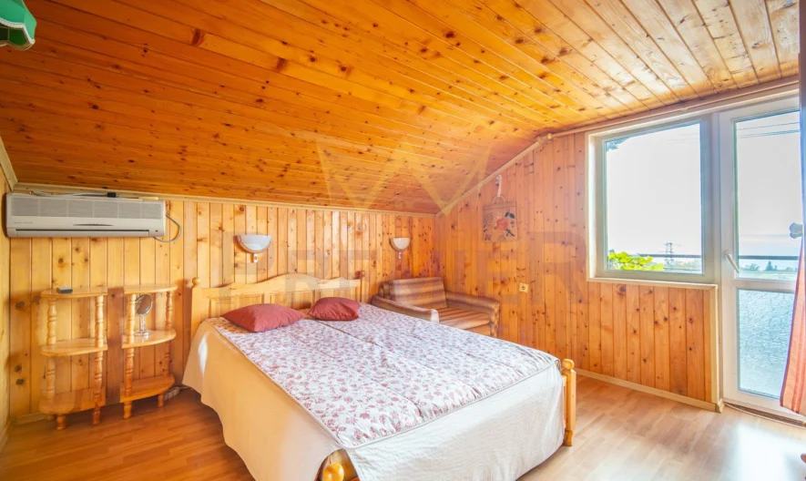 Триетажна къща с морска гледка в град Балчик . - - снимка 7 - Имоти Премиер