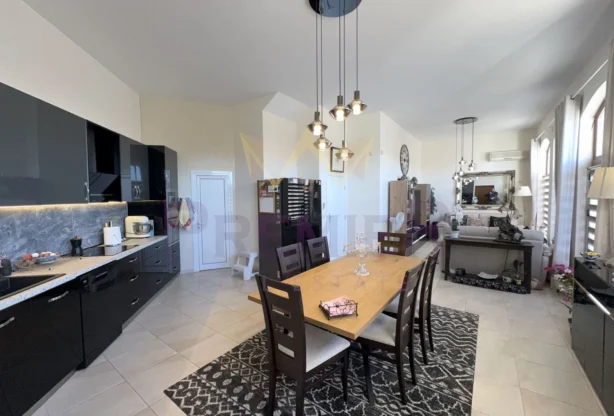 Агенция за недвижими имоти - Имоти Премиер - имот - 1232500, Цена: 299000 EUR