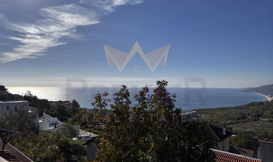 Триетажна къща с морска панорама -  - снимка 12 - Имоти Премиер