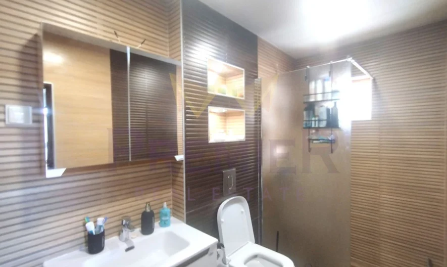 Триетажна къща с Морска Панорама ! -  - снимка 12 - Имоти Премиер