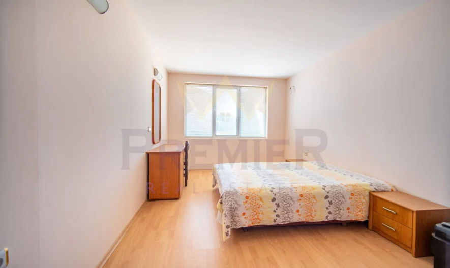 Триетажна къща с морска панорама в село Рогачево - - снимка 11 - Имоти Премиер