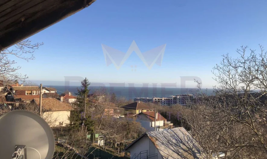 ТРИЕТАЖНА КЪЩА С ПЕТ СПАЛНИ - - снимка 8 - Имоти Премиер