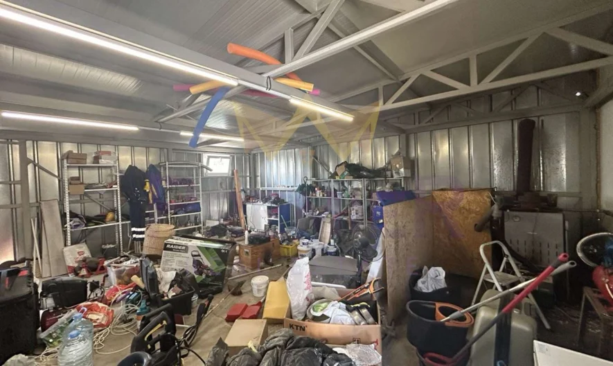 Триетажна Къща , Страхотна Панорама – с. Топола - - снимка 19 - Имоти Премиер