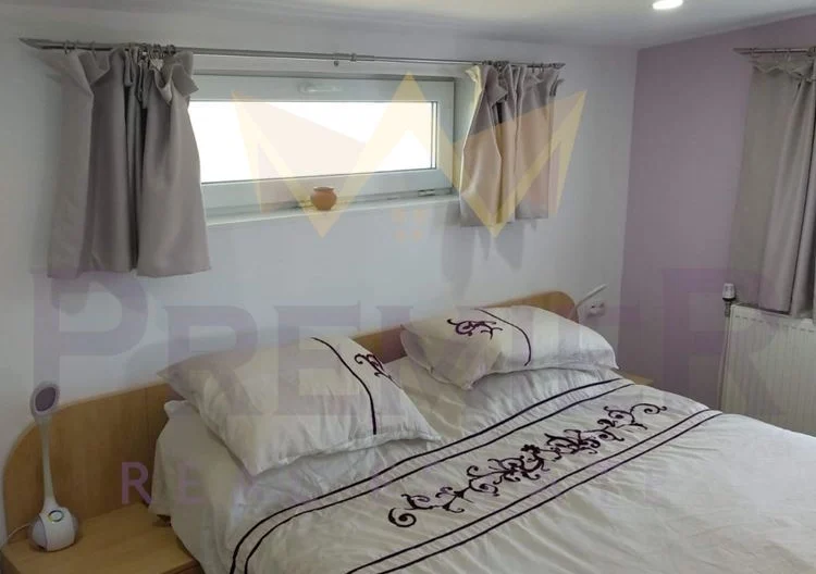 Триетажна Къща , Страхотна Панорама  – с. Топола -  - снимка 6 - Имоти Премиер