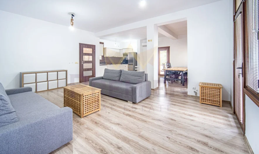 Триетажна къща в Балчик -  - снимка 1 - Имоти Премиер