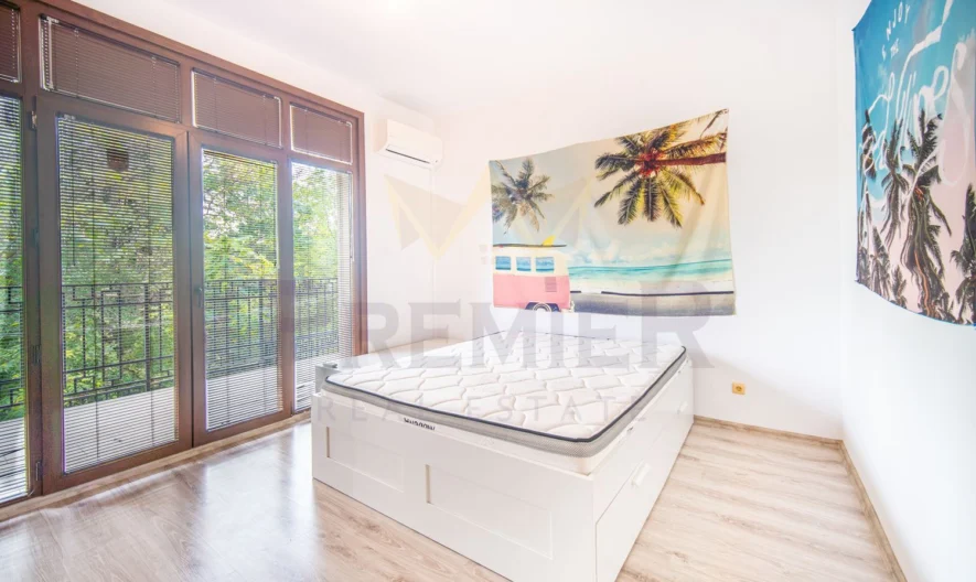 Триетажна къща в Балчик -  - снимка 12 - Имоти Премиер